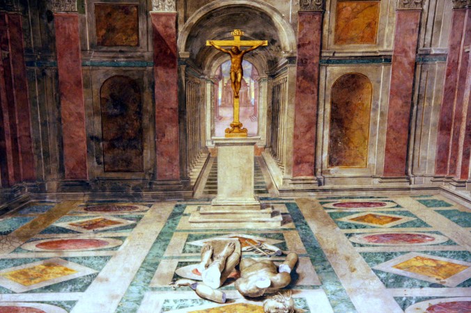 laureti-triumph-christianity-pagan-statue